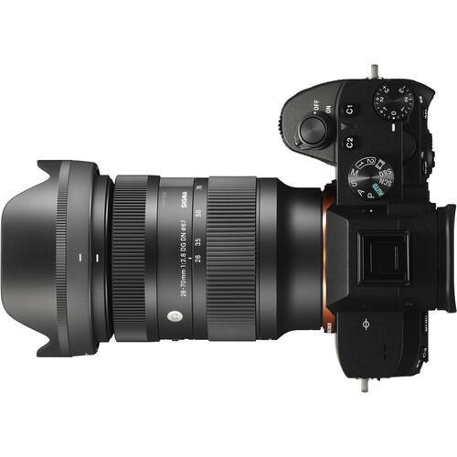 Sigma-28-70mm-f2.8-DG-DN-Contemporary-Lens-For-Sony-E-Mount-Leica-L-Mount-16 Sigma-28-70mm-f2.8-DG-DN-Contemporary-Lens-For-Sony-E-Mount-Leica-L-Mount-16