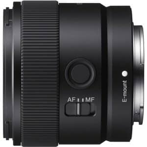 Sony-11mm-f1.8-Ultra-Wide-Angle-Lens-for-Sony-E-Mount-2