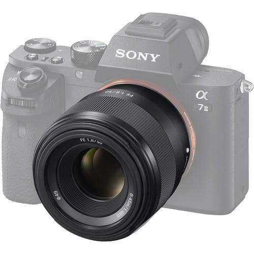 Sony-FE-50mm-f1.8-Full-Frame-Prime-Lens-for-Sony-E-Mount-8 Sony-FE-50mm-f1.8-Full-Frame-Prime-Lens-for-Sony-E-Mount-8