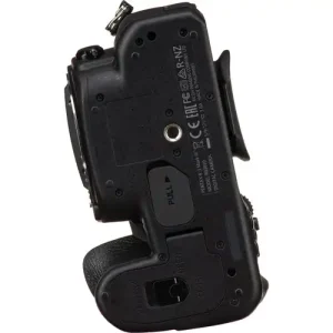 Pentax K 3 Mark III DSLR Camera (Body Only) 10