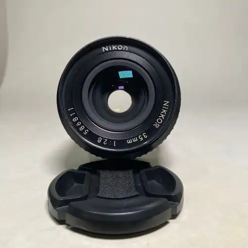 Nikon Ai s Nikkor 35mm f2.8 Wide Angle MF Lens (Japan) Used (4)