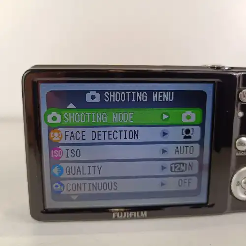 Fujifilm Finepix j37 12.2 Mpx Digital Compact Camera Used 10