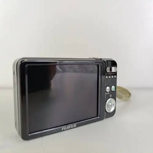 Fujifilm Finepix j37 12.2 Mpx Digital Compact Camera Used 4