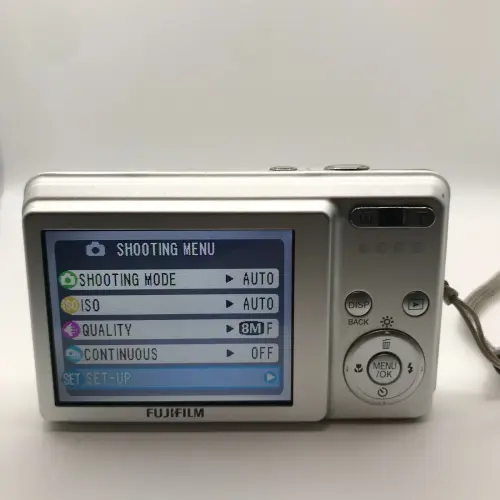 Fujifilm Finepix J10 8.2 Mpx Digital Compact Camera Used 4 Fujifilm Finepix J10 8.2 Mpx Digital Compact Camera Used 4