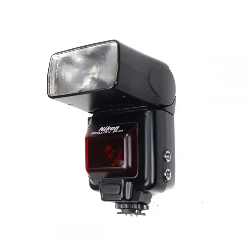 Nikon SB 24 TTL Flash Speedlight Used 1