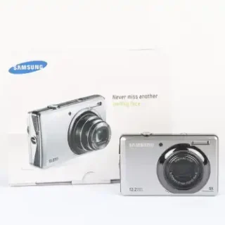 Samsung PL65 12.2Mpx Digital Compact Camera Used 1