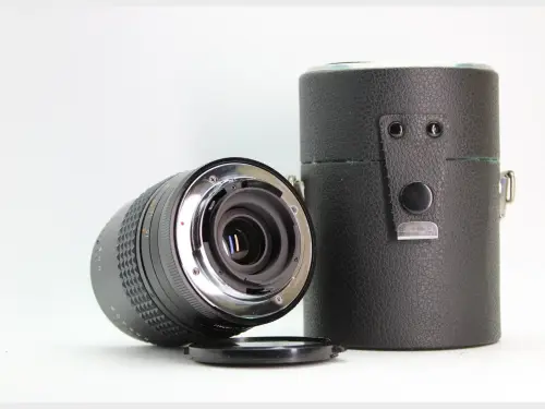 Makinon 135mm Macro Lens Pentax Mount f2.8 (3)