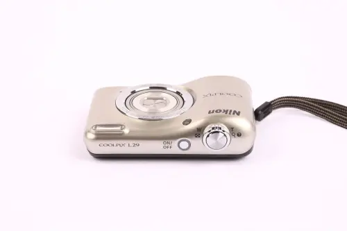 Nikon Coolpix L29 16.1 Mpx Digital Compact Camera Used 3