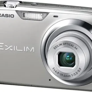 Casio Exlim EX Z350 12.1 Mpx Digital Compact Camera Used